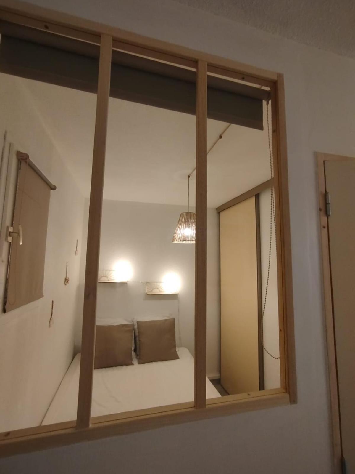 Mimi & Cosy, Vue A *