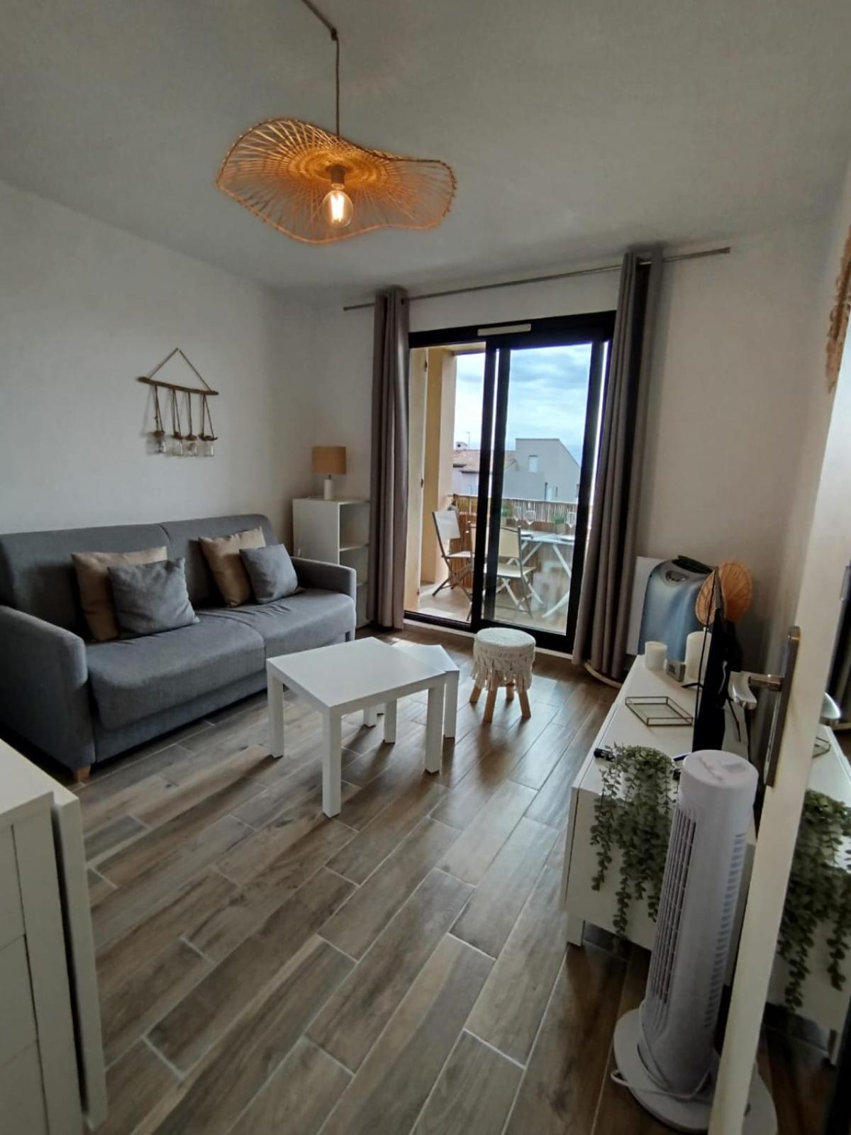 Mimi & Cosy, Vue A *