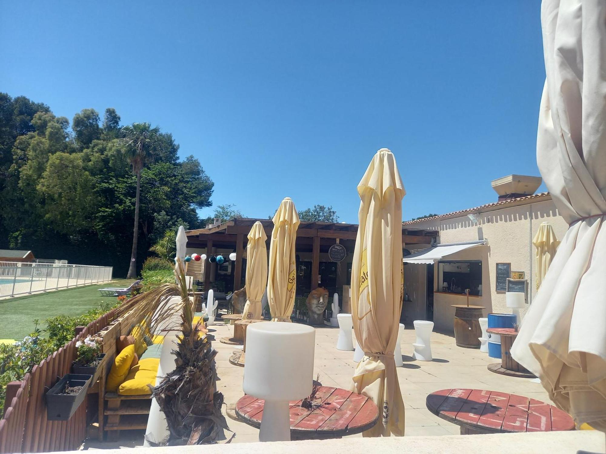 Mimi & Cosy, Vue A Six-Fours-les-Plages
